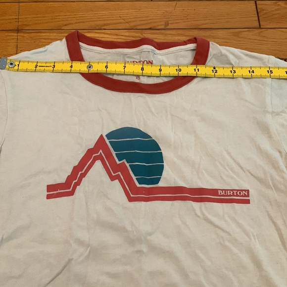 Burton short sleeve shirt - Picture 3 of 3